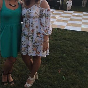 Cold shoulder dress WORN ONCE